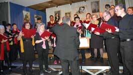 So wurde das volle Haus des diesjährigen Herbstkonzerts des Gesangvereins Liederhort in der Kulturscheune begrüßt.
